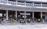 [ẢNH] Cận cảnh khu trung tâm Hòa Bình sắp bị phá bỏ của Đà Lạt xưa và nay