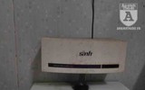 [Ảnh] Công viên Cầu Giấy: Hãi hùng vào nhà vệ sinh công cộng bẩn thỉu