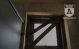 [Ảnh] Công viên Cầu Giấy: Hãi hùng vào nhà vệ sinh công cộng bẩn thỉu