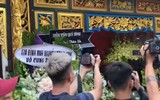 Lễ di quan về đất mẹ đầy nước mắt của cố nghệ sĩ Anh Vũ