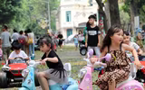 [ẢNH] Nghỉ lễ giỗ Tổ Hùng Vương: Người dân Hà Nội 