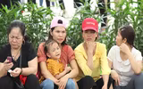 Trời mát, người dân vẫn vật vã di chuyển tại Lễ hội Đền Hùng