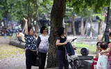 [ẢNH] Ngắm đường phố Hà Nội vắng hoe, yên ả trong ngày Giỗ tổ Hùng Vương