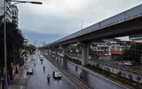 [ẢNH] Ngắm đường phố Hà Nội vắng hoe, yên ả trong ngày Giỗ tổ Hùng Vương