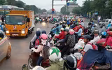 [ẢNH] Dòng người ùn ùn đổ về Hà Nội sau nghỉ lễ Giỗ Tổ Hùng Vương