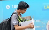 [ẢNH] Dòng người ùn ùn đổ về Hà Nội sau nghỉ lễ Giỗ Tổ Hùng Vương