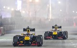 [ẢNH] Mãn nhãn với màn biểu diễn xe đua F1 nóng 