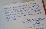 Hai con trai khóc ngất trong đám tang người mẹ lao công bị xe ‘điên’ đâm tử vong
