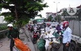 [Ảnh] Hà Nội: Tắc đường, cảnh người dân chen chúc nhau về quê trong dịp nghỉ lễ 30-4, 1-5