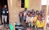 Mẹ đơn thân 39 tuổi chật vật nuôi 38 đứa con một mình vì chồng bỏ đi