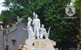 [Ảnh] Thú vị trước một Hồ Gươm vắng lặng trong ngày đầu tiên của dịp nghỉ lễ