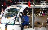 [Ảnh] Hà Nội: Những phận người nhọc nhằn mưu sinh trong dịp nghỉ lễ