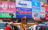 [Ảnh] Hà Nội: Những phận người nhọc nhằn mưu sinh trong dịp nghỉ lễ
