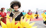 [ẢNH] Vũ điệu đường phố nóng bỏng khuấy động Carnaval Hạ Long 2019