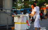[ẢNH] Người dân chen chúc trở lại Thủ đô
