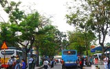 [ẢNH] Người dân chen chúc trở lại Thủ đô