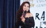 [ẢNH] Hương Tràm bật khóc nói lời tạm chia tay sự nghiệp ca hát