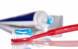 Một vài cách đơn giản trị ong đốt để giảm sưng và đau