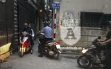 Hà Nội: Người dân đã tháo dỡ barie tự ý lắp đặt cản trở giao thông