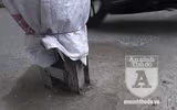 Hà Nội: Người dân đã tháo dỡ barie tự ý lắp đặt cản trở giao thông