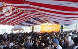 [Ảnh] 5.000 suất chay được phát tâm miễn phí cho các nhà sư, phật tử tại Đại lễ Vesak 2019