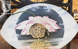Chiêm ngưỡng những bức vẽ hoa sen độc đáo trong triển lãm mừng Đại lễ Vesak 2019