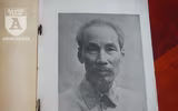 [Ảnh] Những cuốn sách vô giá tập hợp những bài viết của Hồ Chủ tịch, được xuất bản khi Người còn tại thế