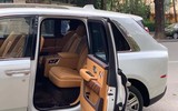 [ẢNH] Rolls-Royce Cullinan: Siêu xe mà Ronaldo phải 