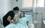 Cảm phục những người mẹ ung thư từ chối điều trị nhường sự sống cho con