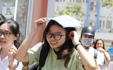 Nữ sinh Hà thành rạng rỡ sau khi hoàn thành kì thi THPT Quốc gia 2019
