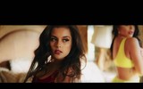 [ẢNH] Ngắm dàn mỹ nữ nóng bỏng ‘gây bão’ trong MV mới của Sơn Tùng M-TP
