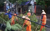 Ảnh hưởng bão số 2: Cầu sập, kênh vỡ, 5 người thương vong