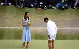 [ẢNH] Novak Djokovic: Vỡ oà giây phút đăng quang ngôi vương Wimbledon 2019