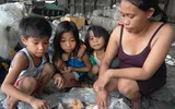 Pagpag - món thịt thừa từ bãi rác ám ảnh cuộc sống dân nghèo Philippines