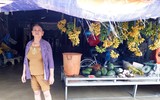 [ẢNH] Phú Quốc ngập lịch sử: Người dân chật vật di tản, giao thông chia cắt