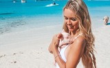 [ẢNH] Tắm biển cùng lợn - Trải nghiệm lạ hút khách du lịch