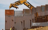 Cận cảnh bức tường biên giới Mexico - Mỹ của Tổng thống Donald Trump