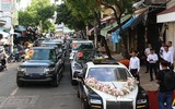 Cận cảnh đám cưới siêu hot của con gái Minh 