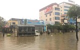 Thái Nguyên ngập lụt kỷ lục, ô tô 