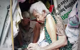 Kinh ngạc cảnh sống chật chội trong những ngôi nhà siêu nhỏ