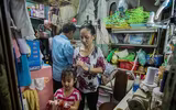 Kinh ngạc cảnh sống chật chội trong những ngôi nhà siêu nhỏ