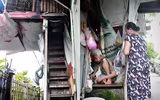 Kinh ngạc cảnh sống chật chội trong những ngôi nhà siêu nhỏ