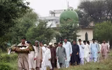 [ẢNH] Hậu quả khủng khiếp từ trận động đất làm rung chuyển đất nước Pakistan