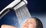 [ẢNH] Tại sao tắm khuya lại có thể gây đột tử và nhiều căn bệnh khác?
