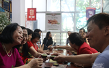 [ẢNH] Mùa thu Hà Nội có gì đặc biệt: Ẩm thực, hoa và trà
