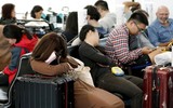 Hàng triệu người phải di tản, hàng hóa siêu thị bị 