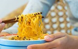 [ẢNH] Tác hại khó lường của việc ăn nhiều mỳ tôm đối với sức khỏe
