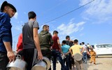 [ẢNH]: Đau lòng cuộc sống bấp bênh của các em nhỏ trong cuộc chiến ở đông bắc Syria