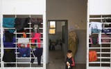 [ẢNH]: Đau lòng cuộc sống bấp bênh của các em nhỏ trong cuộc chiến ở đông bắc Syria