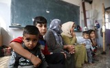 [ẢNH]: Đau lòng cuộc sống bấp bênh của các em nhỏ trong cuộc chiến ở đông bắc Syria